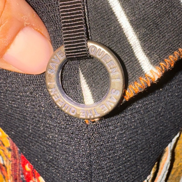 Save The Queen printed dress - Picture 5 of 5